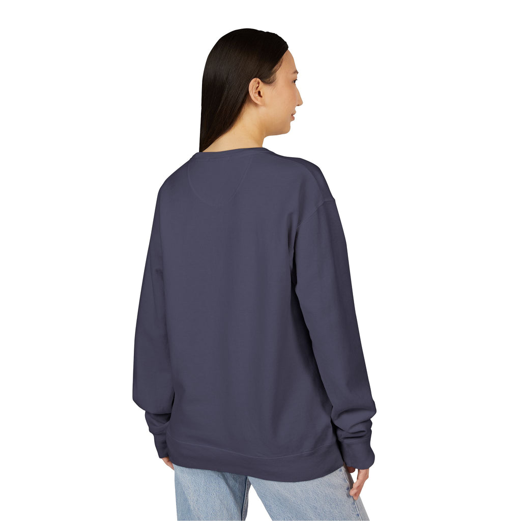 Dreams Don't Nap Sweatshirt, Cozy Crewneck, English Bulldog Lover Gift, Cute Sweatshirt, Fun Loungewear, Birthday Gift, Relaxing Homewear